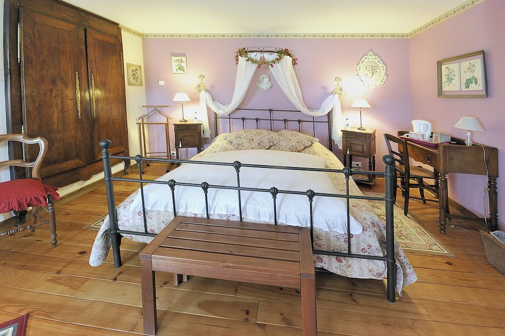 Moulin De La Beraudaie Bed & Breakfast Bohal Стая снимка